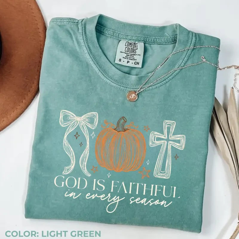 Faithful Pumpkin Cross Fall Tee